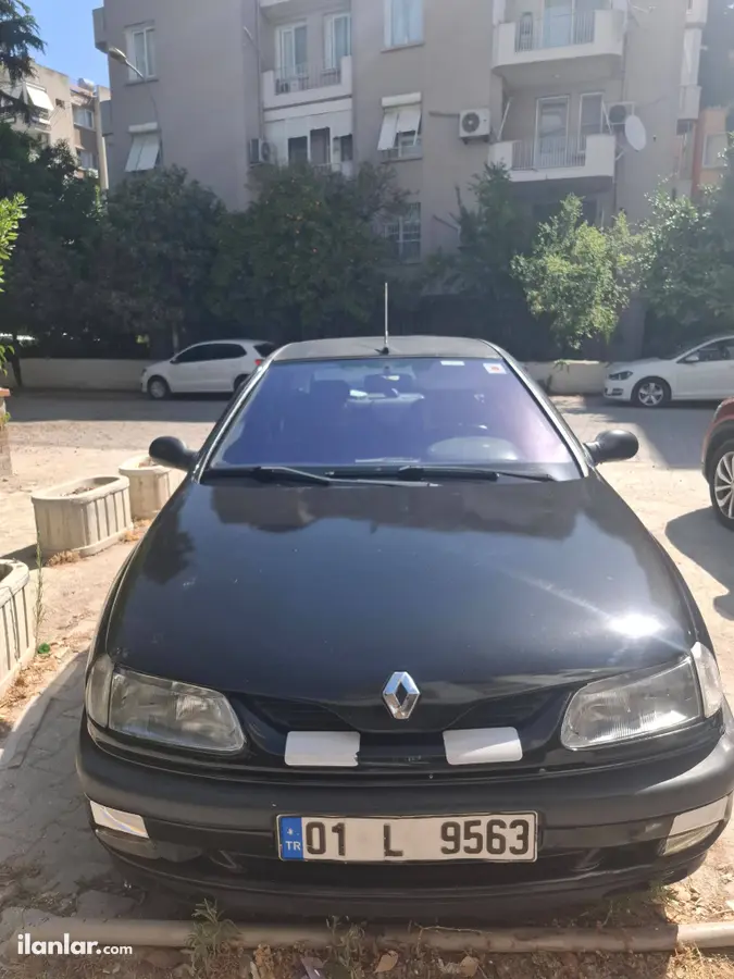 1997 Renault Laguna 2.0 benzinli manuel otomobil - Fotoğraf 1