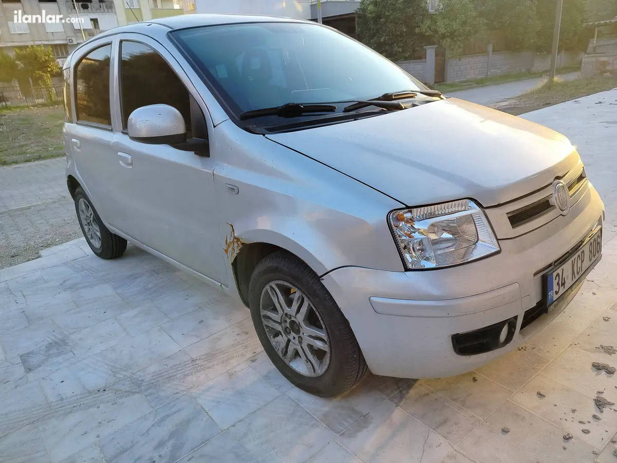 2011 Fiat Panda 1.2 benzinli manuel otomobil - Fotoğraf 1