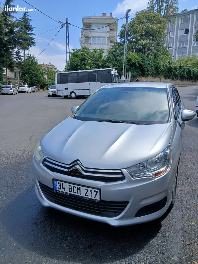 2013 Citroen C4 1.6 HDi dizel manuel otomobil - Fotoğraf 1