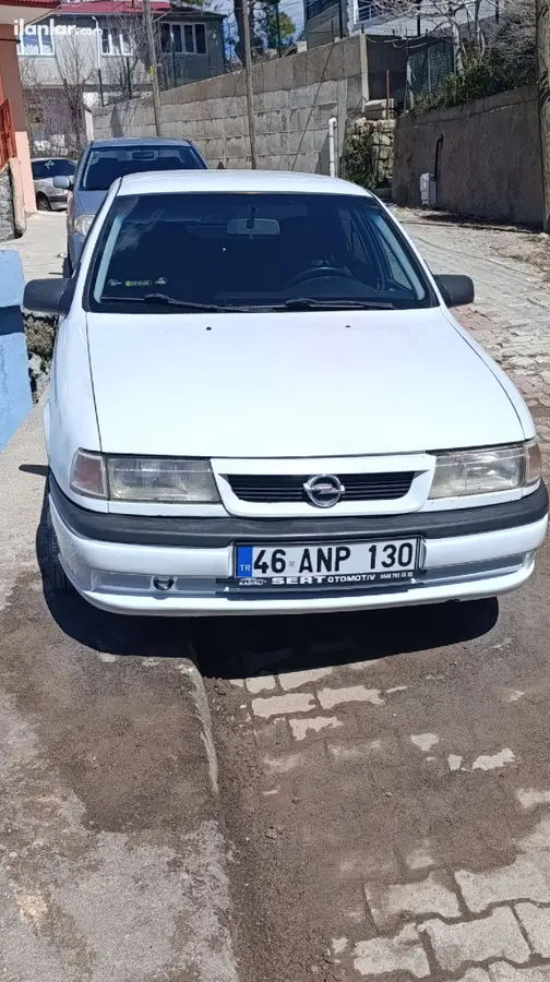 1993 Opel Vectra 1.8 lPG manuel otomobil - Fotoğraf 1