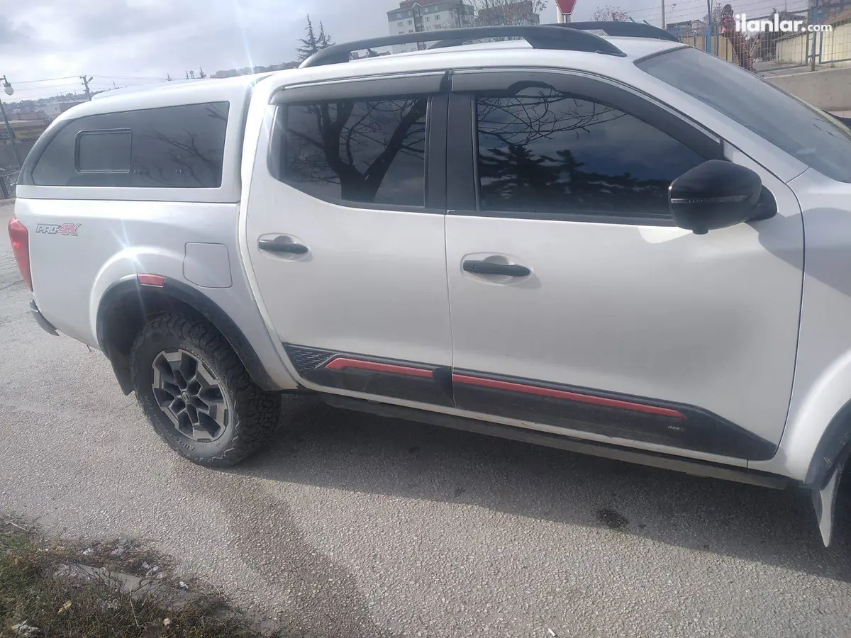 2019 Nissan Navara 2.3 dCi dizel otomatik arazi, SUV, Pick-up - Fotoğraf 1