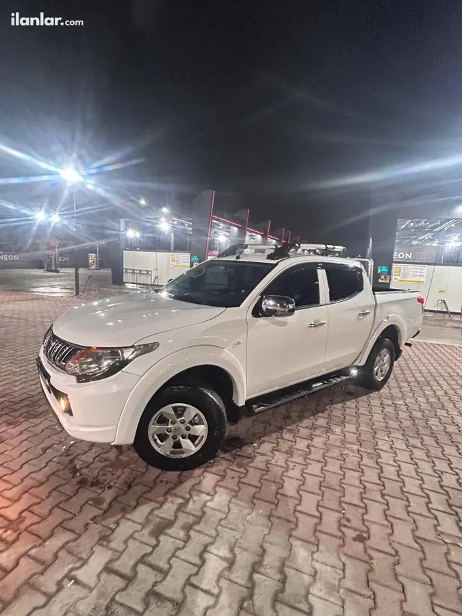 2016 Mitsubishi L 200 4x2 dizel manuel arazi, SUV, Pick-up - Fotoğraf 2