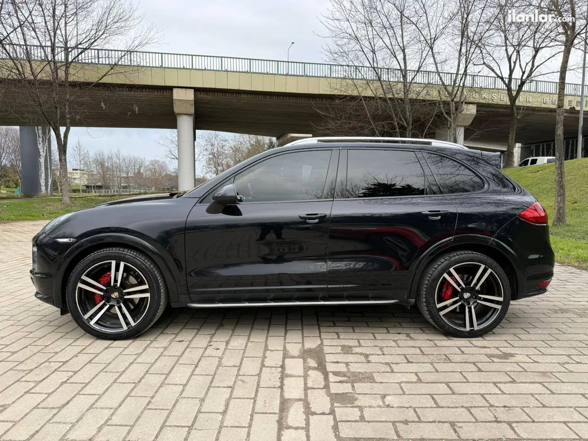 2012 Porsche Cayenne Diesel dizel otomatik arazi, SUV, Pick-up - Fotoğraf 1
