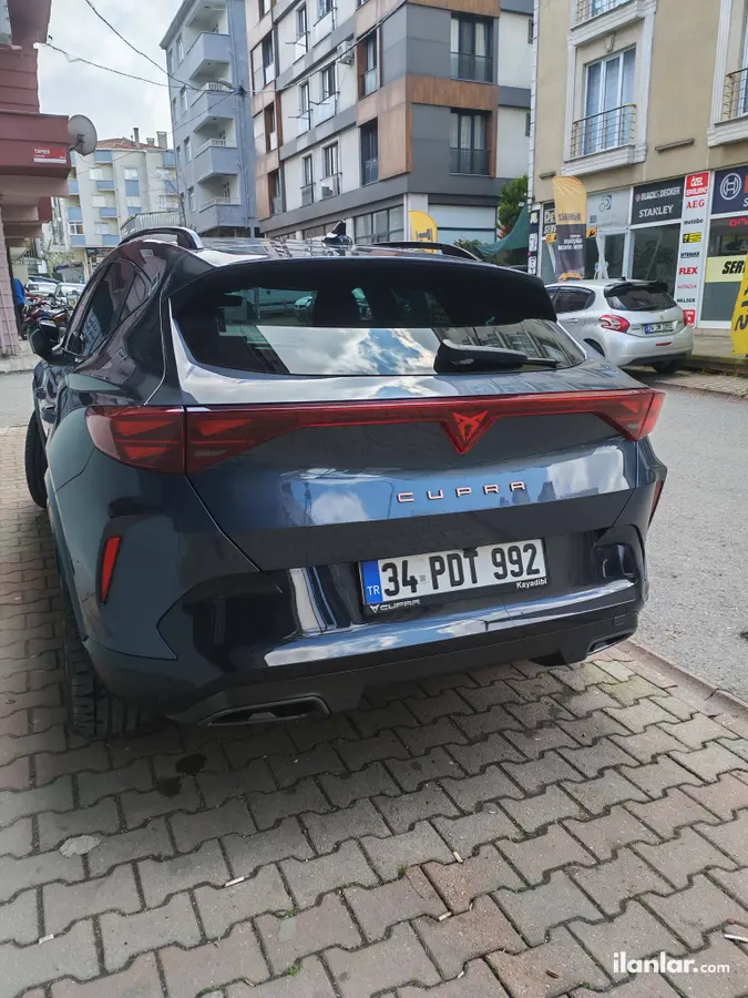 2024 Cupra Formentor 1.5 TSI benzinli otomatik arazi, SUV, Pick-up - Fotoğraf 3
