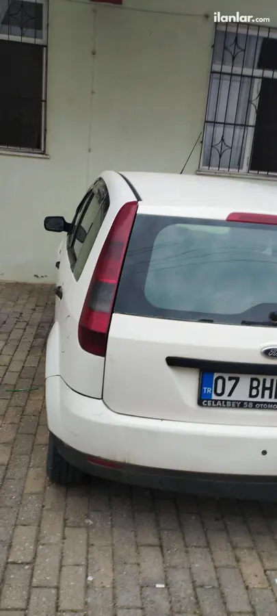 2005 Ford Fiesta 1.4 TDCi dizel manuel otomobil - Fotoğraf 1
