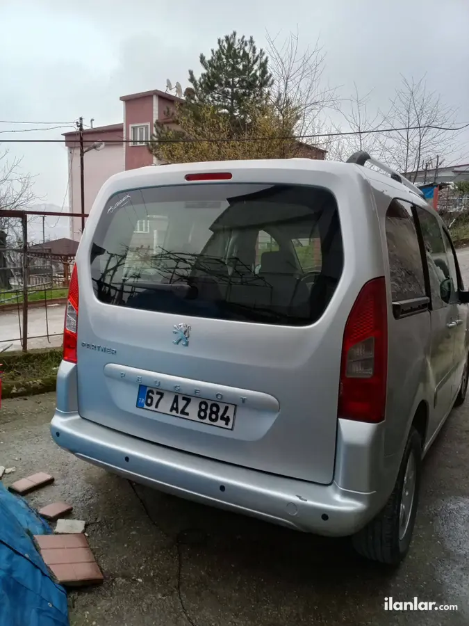 2011 Peugeot Partner 1.6 HDI dizel manuel minivan & Panelvan - Fotoğraf 2