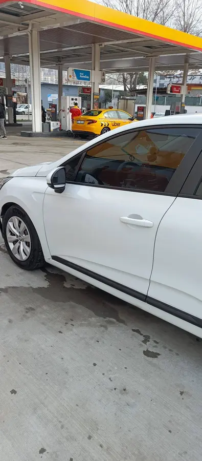 2021 Renault Clio 1.0 SCe benzinli manuel otomobil - Fotoğraf 3