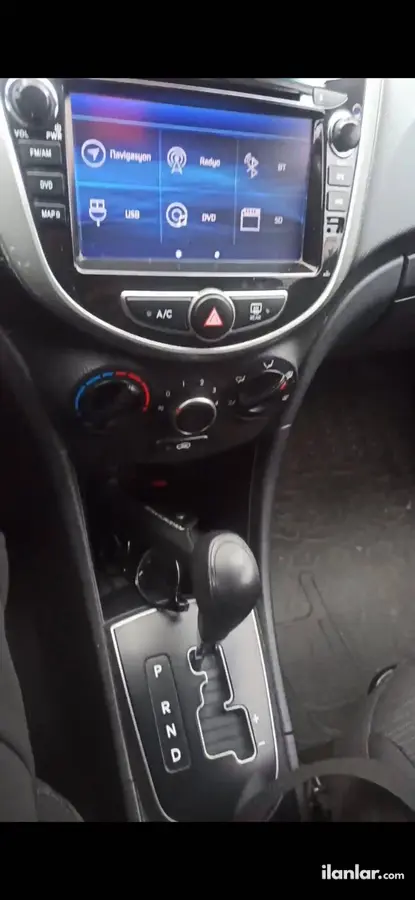 2018 Hyundai Accent Blue 1.6 CRDI dizel otomatik otomobil - Fotoğraf 3