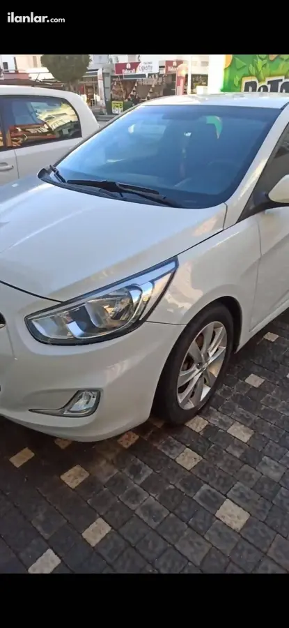 2018 Hyundai Accent Blue 1.6 CRDI dizel otomatik otomobil - Fotoğraf 2