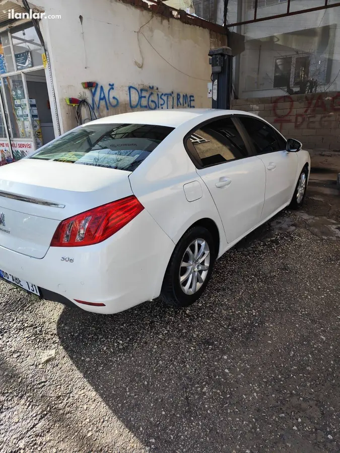 2013 Peugeot 508 1.6 e-HDi dizel yarı Otomatik otomobil - Fotoğraf 2