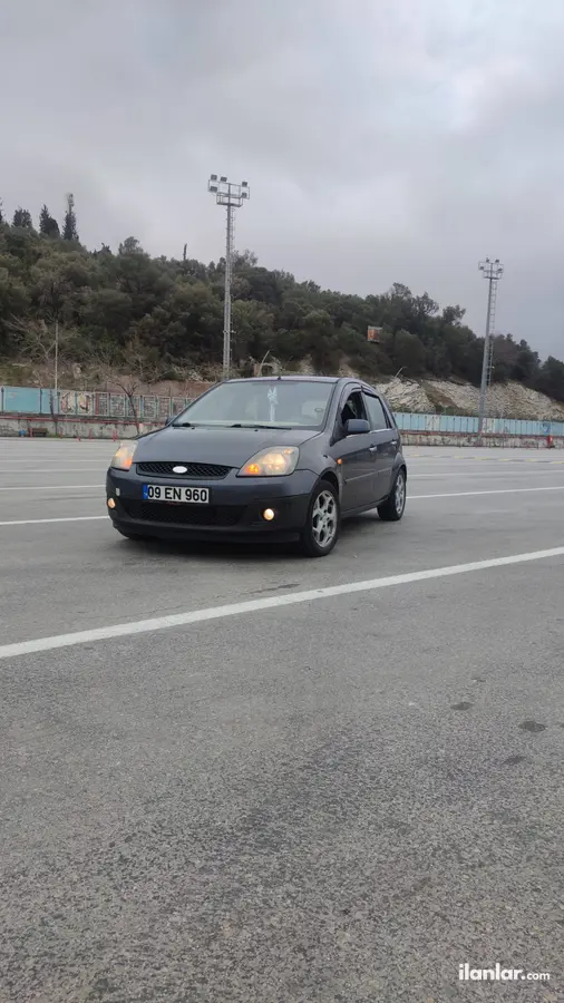 2006 Ford Fiesta 1.4 benzin & LPG manuel otomobil - Fotoğraf 2