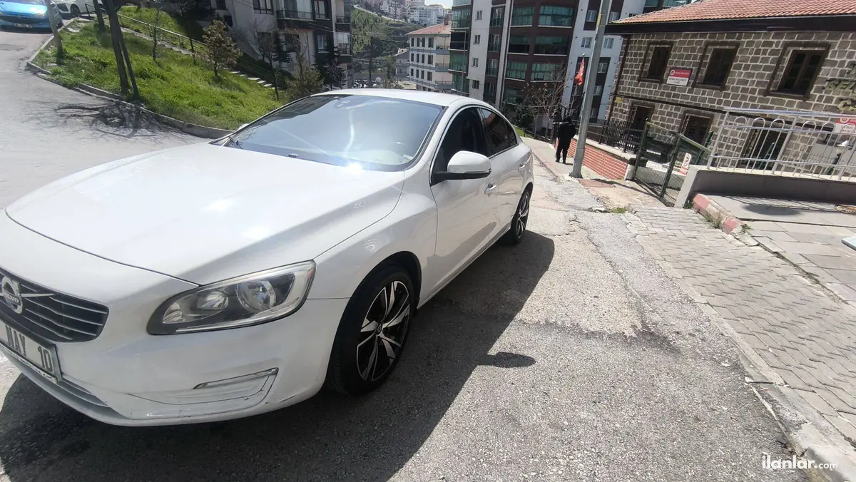 2013 Volvo S60 1.6 D dizel yarı Otomatik otomobil - Fotoğraf 1