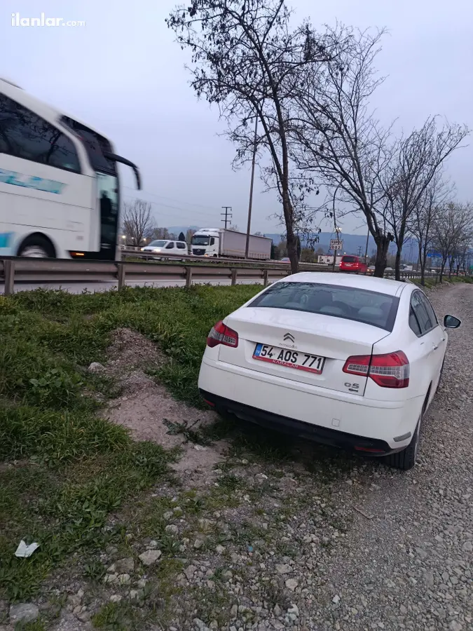2012 Citroen C5 1.6 HDi dizel yarı Otomatik otomobil - Fotoğraf 1