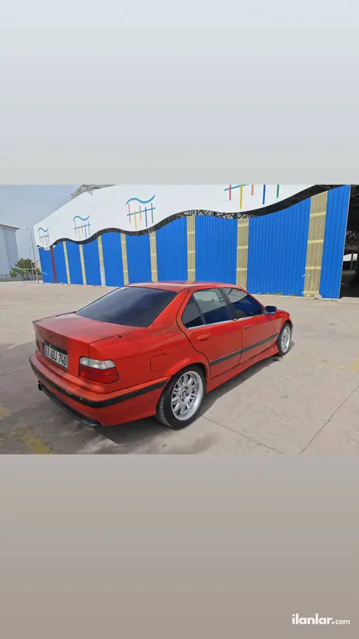 1991 BMW 3 Serisi 318i benzinli manuel otomobil - Fotoğraf 1