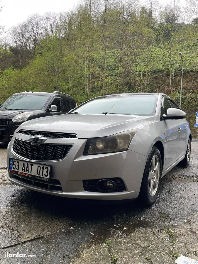 2009 Chevrolet Cruze 1.6 benzinli manuel otomobil - Fotoğraf 1