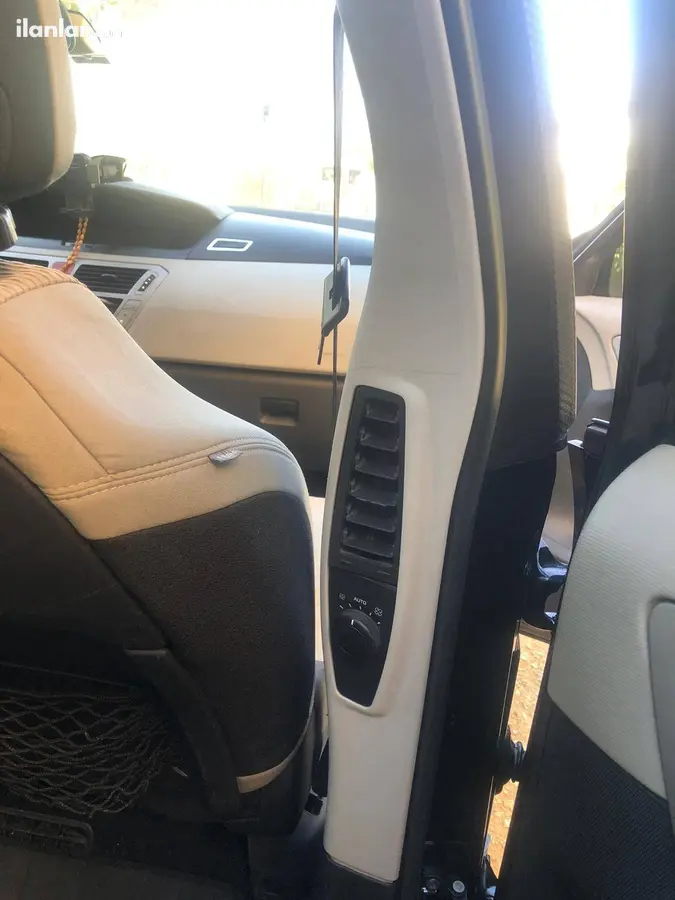 2011 Citroen C4 Grand Picasso 1.6 e-HDi dizel yarı Otomatik otomobil - Fotoğraf 2