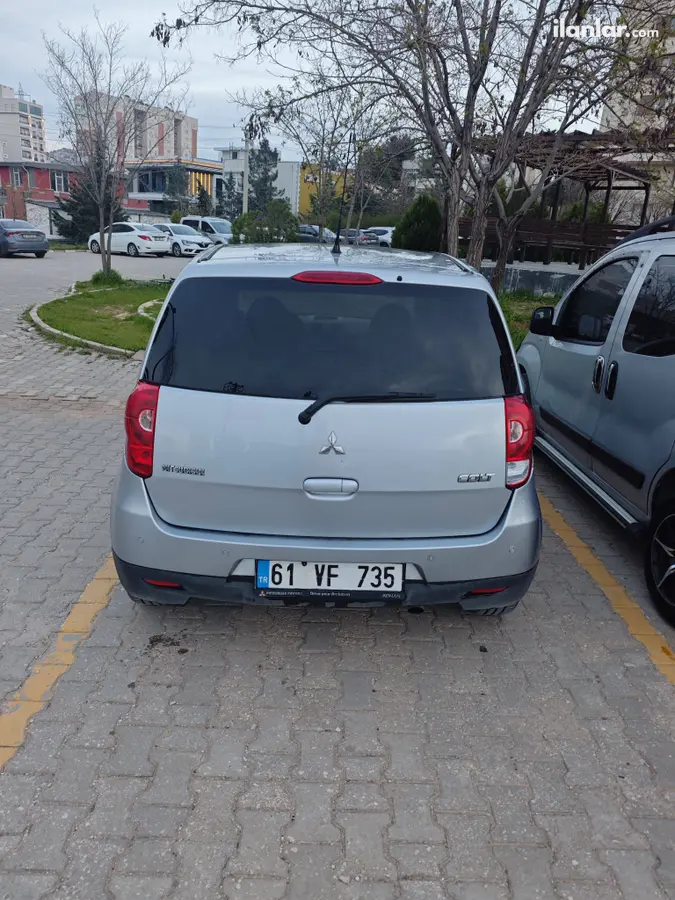 2012 Mitsubishi Colt 1.3 benzinli otomatik otomobil - Fotoğraf 3