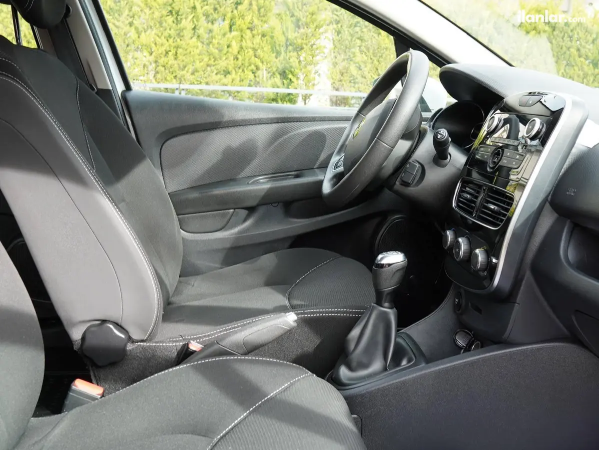 2018 Renault Clio 1.2 benzinli manuel otomobil - Fotoğraf 3