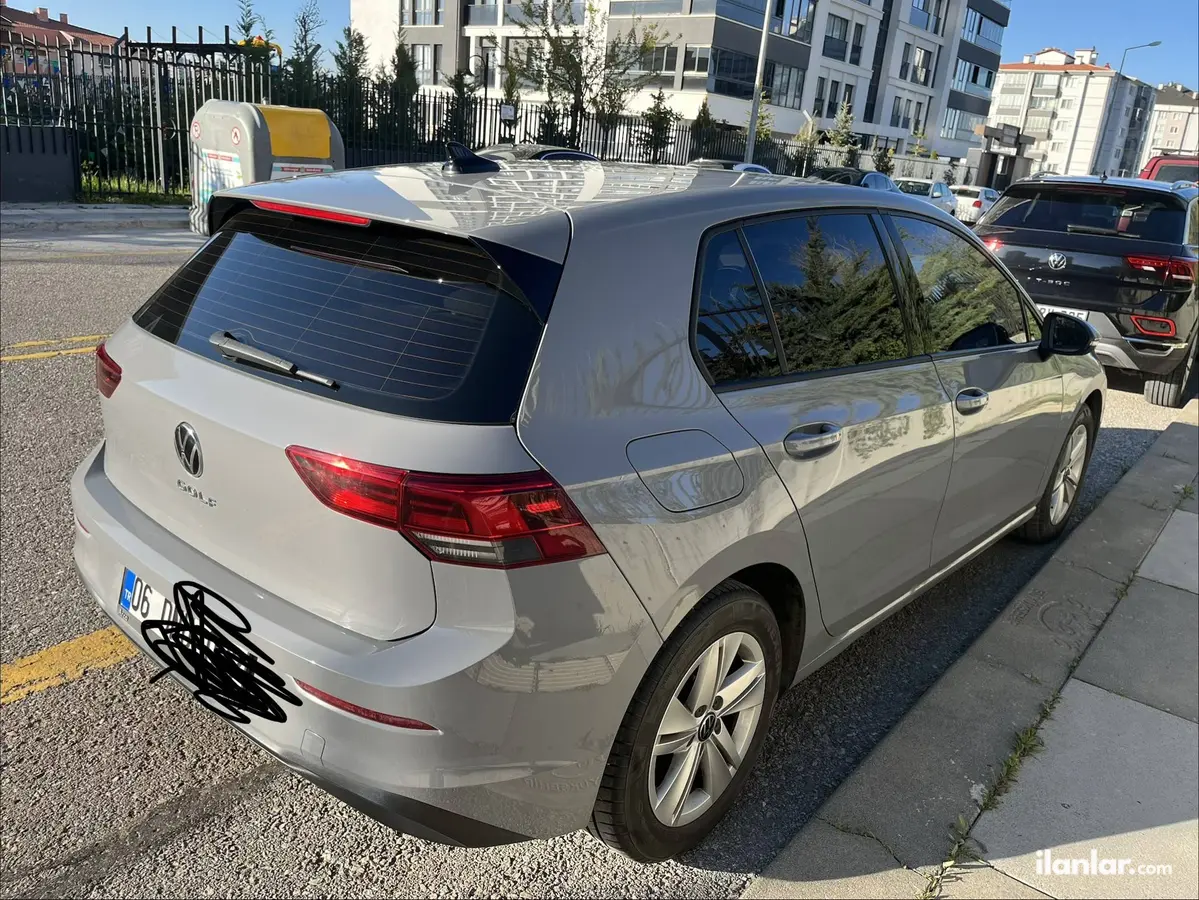 2023 Volkswagen Golf 1.0 TSi benzinli manuel otomobil - Fotoğraf 1