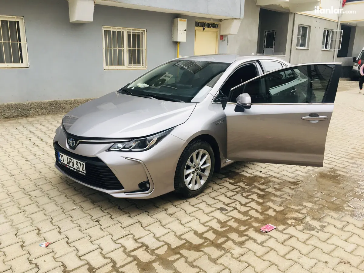 2021 Toyota Corolla 1.8 Hybrid hibrit otomatik otomobil - Fotoğraf 3
