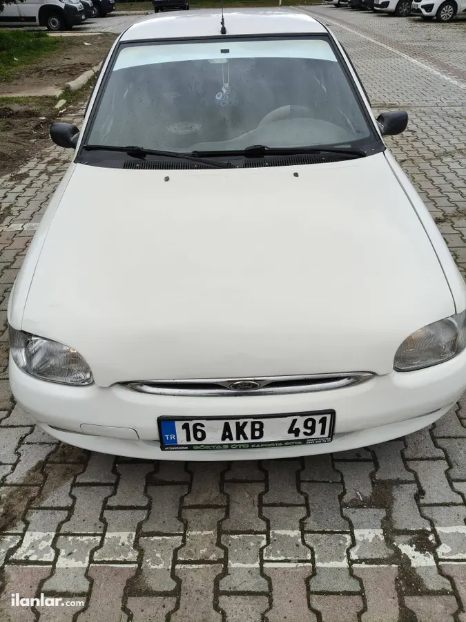 1996 Ford Escort 1.6 benzinli manuel otomobil - Fotoğraf 3