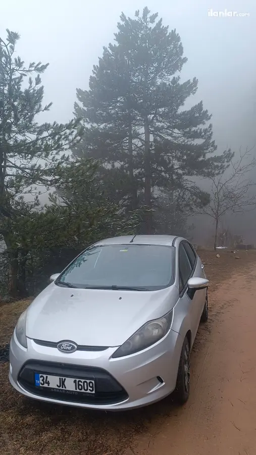 2012 Ford Fiesta 1.4 TDCi dizel manuel otomobil - Fotoğraf 3