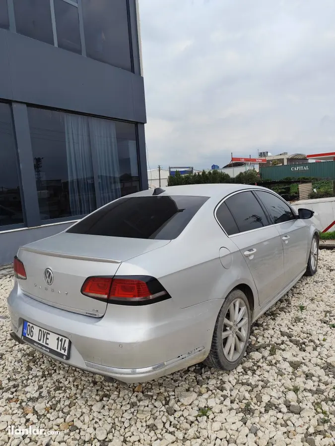 2013 Volkswagen Passat 1.6 TDi BlueMotion dizel yarı Otomatik otomobil - Fotoğraf 2