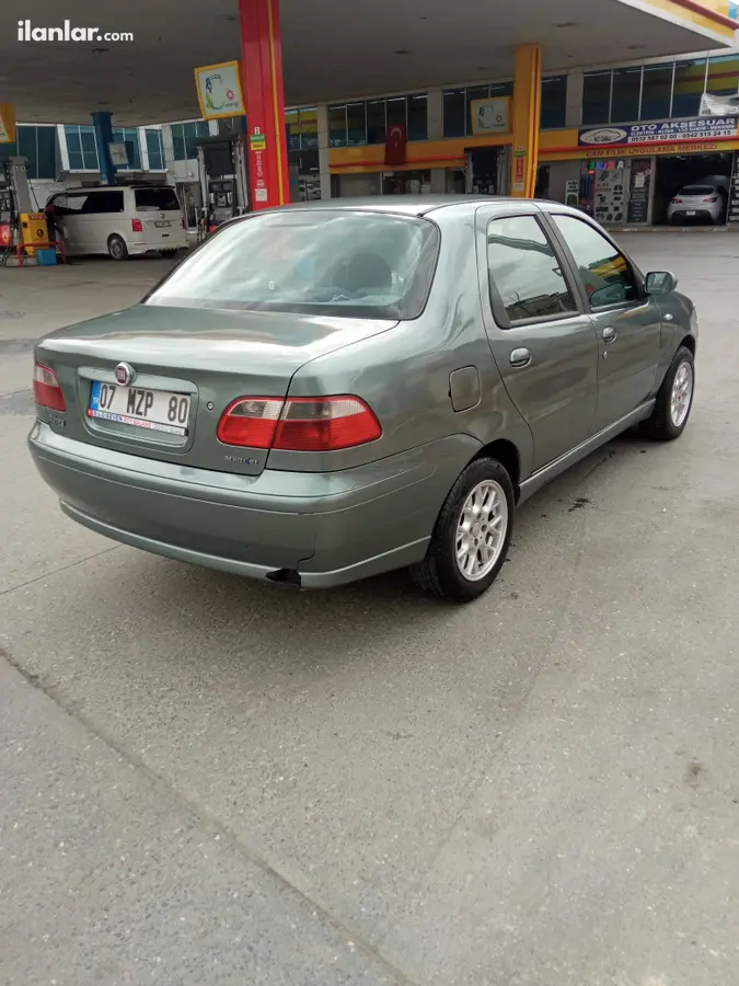 2005 Fiat Albea 1.3 Multijet dizel manuel otomobil - Fotoğraf 2