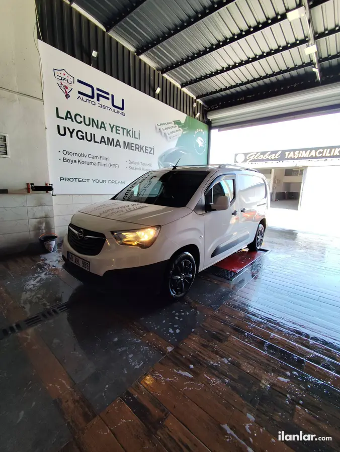 2021 Opel Combo 1.5 CDTI dizel manuel minivan & Panelvan - Fotoğraf 3