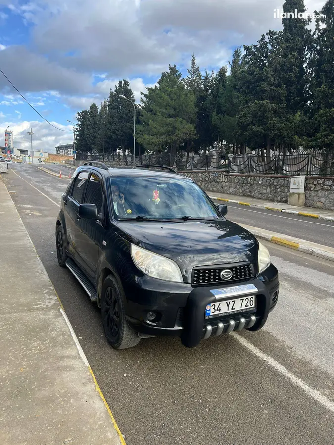 2011 Daihatsu Terios 1.5 benzinli otomatik arazi, SUV, Pick-up - Fotoğraf 3