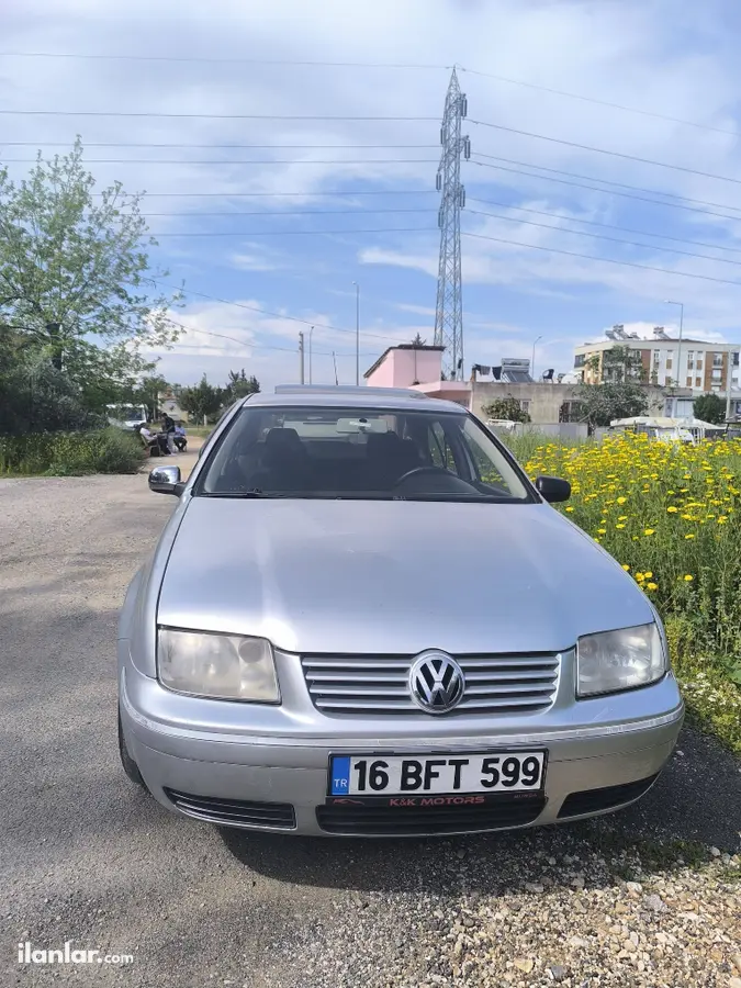 2004 Volkswagen Bora 1.6 benzinli manuel otomobil - Fotoğraf 1