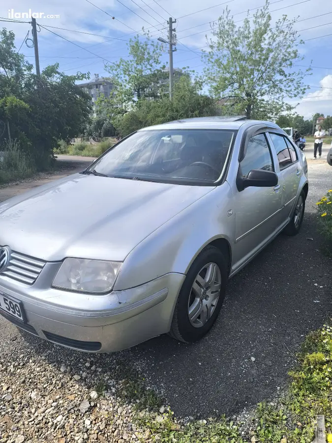 2004 Volkswagen Bora 1.6 benzinli manuel otomobil - Fotoğraf 3