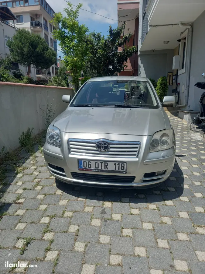 2006 Toyota Avensis 1.6 benzinli manuel otomobil - Fotoğraf 1