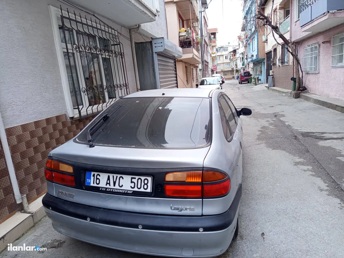 1999 Renault Laguna 2.0 benzinli manuel otomobil - Fotoğraf 3