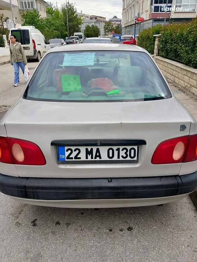 1999 Toyota Corolla 1.3 benzinli manuel otomobil - Fotoğraf 2