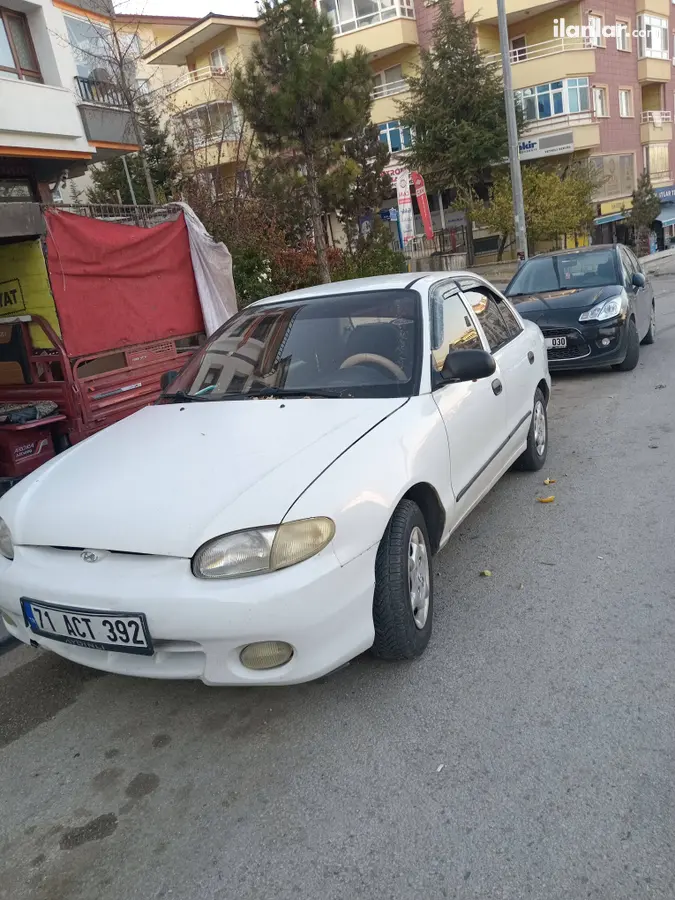 1998 Hyundai Accent 1.3 lPG manuel otomobil - Fotoğraf 2