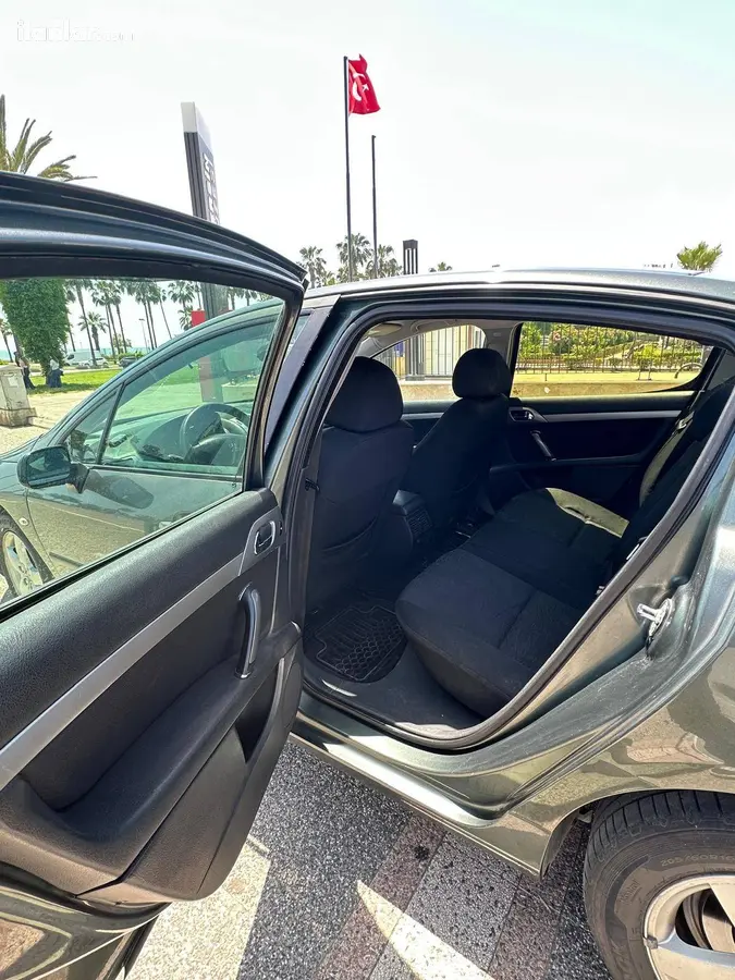 2008 Peugeot 407 1.6 HDi dizel manuel otomobil - Fotoğraf 3