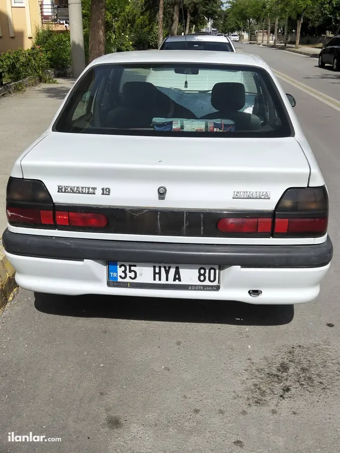 1996 Renault R 19 1.6 Europa benzinli manuel otomobil - Fotoğraf 1