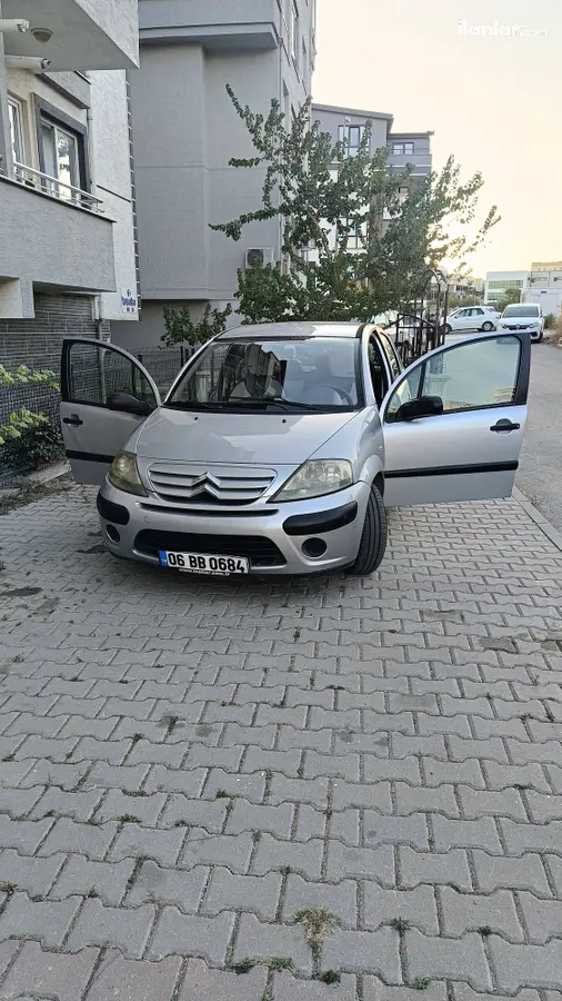 2006 Citroen C3 1.4 HDi dizel manuel otomobil - Fotoğraf 1