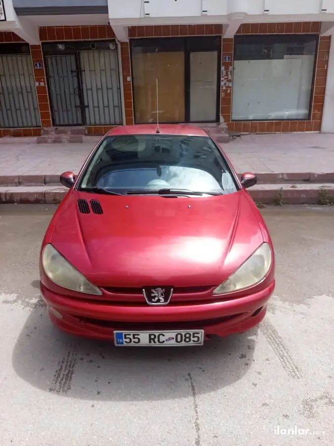 2004 Peugeot 206 1.4 HDi dizel manuel otomobil - Fotoğraf 1