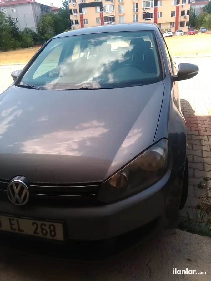 2011 Volkswagen Golf 1.6 benzinli manuel otomobil - Fotoğraf 1