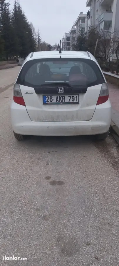 2011 Honda Jazz 1.4 benzinli yarı Otomatik otomobil - Fotoğraf 2