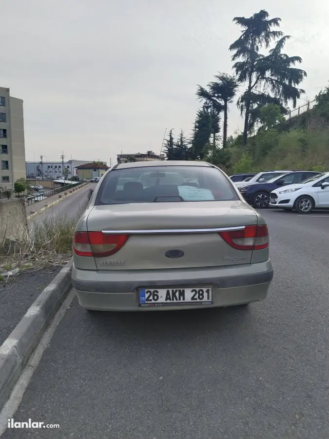 2001 Renault Megane 1.6 benzinli manuel otomobil - Fotoğraf 1