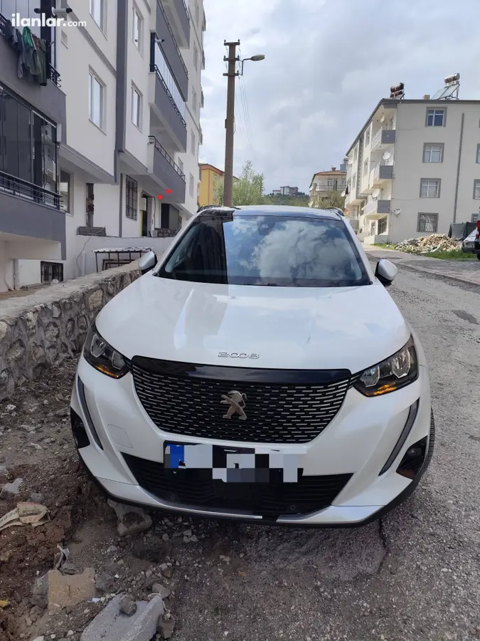 2020 Peugeot 2008 1.5 BlueHDI dizel otomatik arazi, SUV, Pick-up - Fotoğraf 1