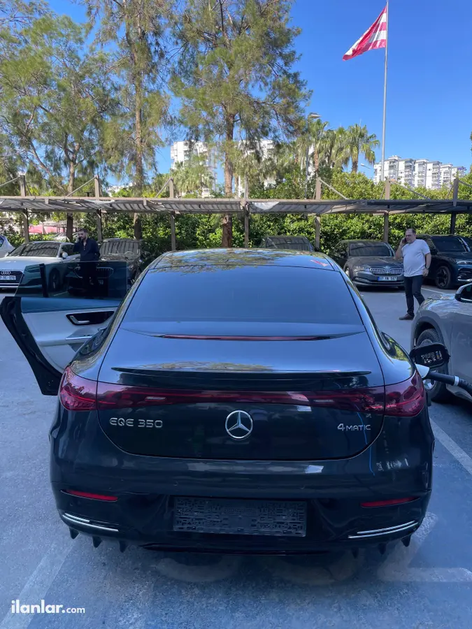 2023 Mercedes - Benz EQE 350 4Matic elektrikli otomatik otomobil - Fotoğraf 1
