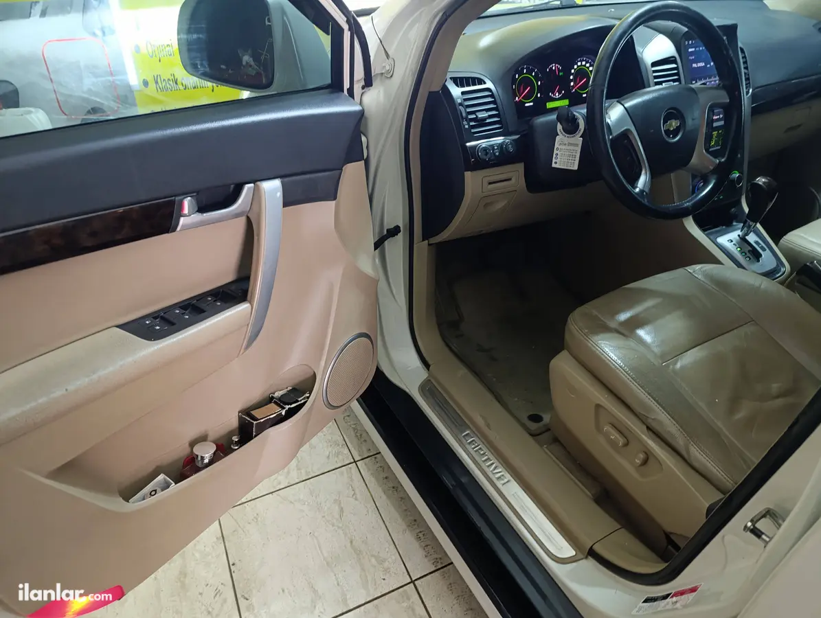 2011 Chevrolet Captiva 2.0 D dizel otomatik arazi, SUV, Pick-up - Fotoğraf 3