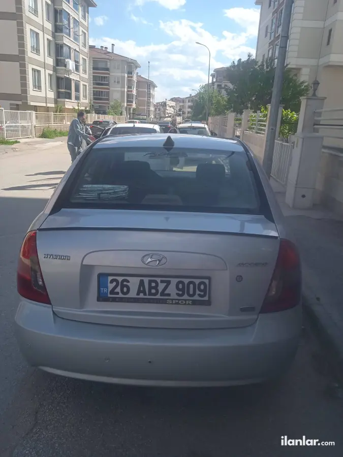 2008 Hyundai Accent Era 1.5 CRDi-VGT dizel manuel otomobil - Fotoğraf 3