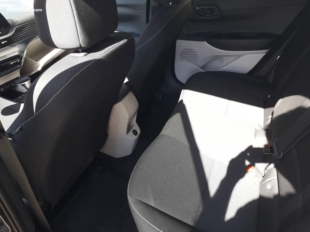 2024 Hyundai i20 1.0 T-GDI benzinli yarı Otomatik otomobil - Fotoğraf 3