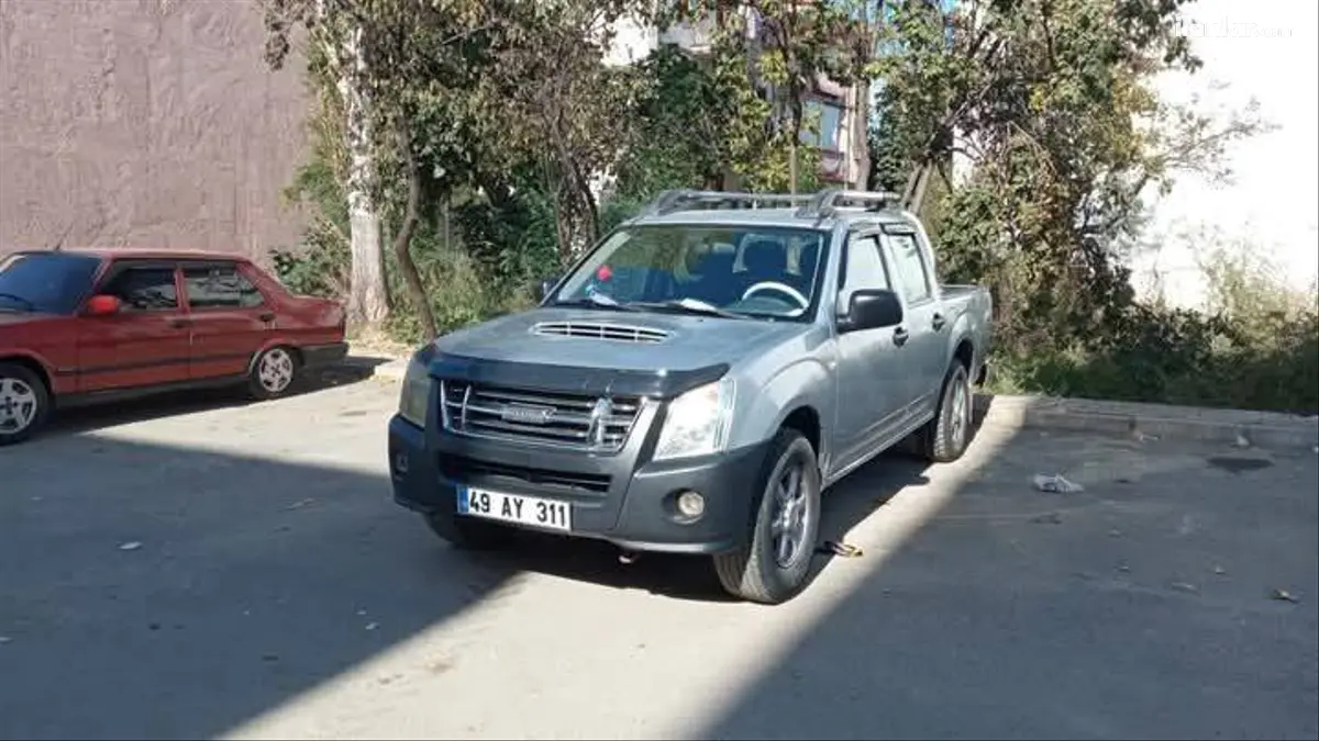 2011 Isuzu D-Max 2.5 dizel manuel arazi, SUV, Pick-up - Fotoğraf 1