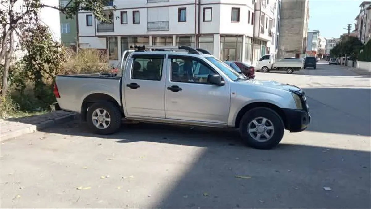 2011 Isuzu D-Max 2.5 dizel manuel arazi, SUV, Pick-up - Fotoğraf 3